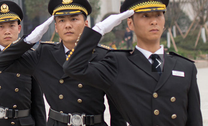 銀行保安日常需承擔(dān)哪些核心職責(zé)？需具備哪些能力？